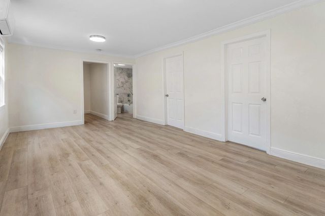 5 of 22 - 413 N E Street, Lake Worth Beach, FL