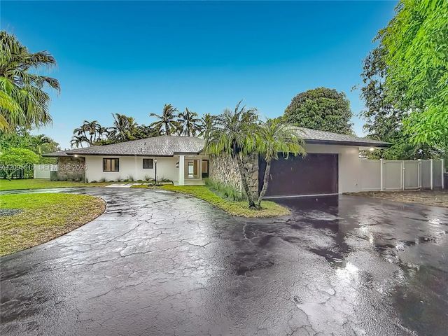 3 of 47 - 15804 Sw 82nd Court, Palmetto Bay, FL
