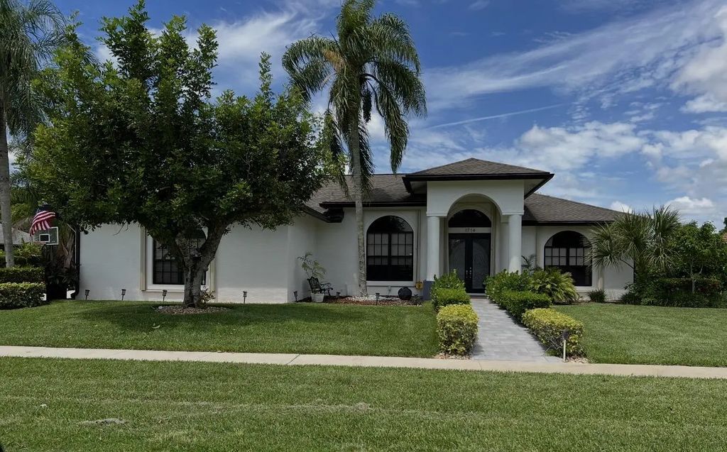 1714 Farmington Circle, Wellington