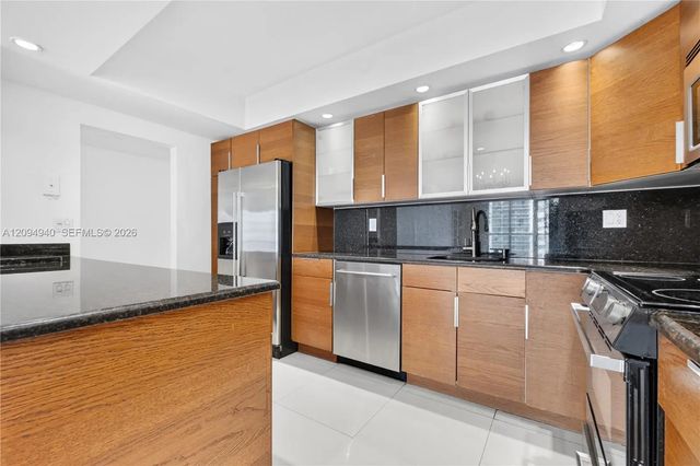 3 of 22 - 19380 Collins Avenue #1103, Sunny Isles Beach, FL