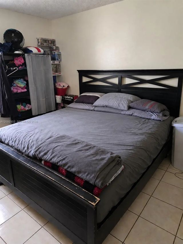 5 of 10 - 6820 W Flagler Street #103, Miami, FL