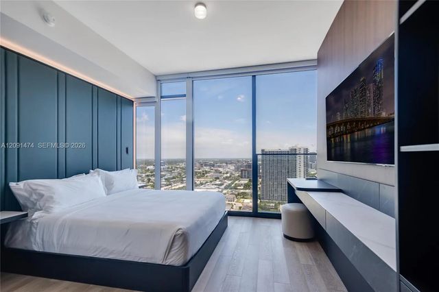2 of 27 - 20 Ne 11 Street #3103b, Miami, FL