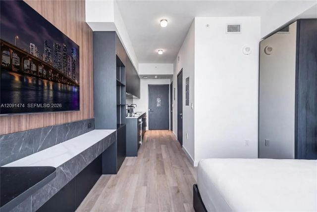 3 of 27 - 20 Ne 11 Street #3103b, Miami, FL