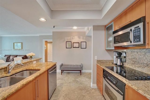 2 of 93 - 401 Sw 4th Avenue #301, Fort Lauderdale, FL