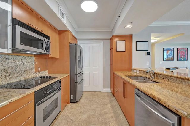 3 of 93 - 401 Sw 4th Avenue #301, Fort Lauderdale, FL