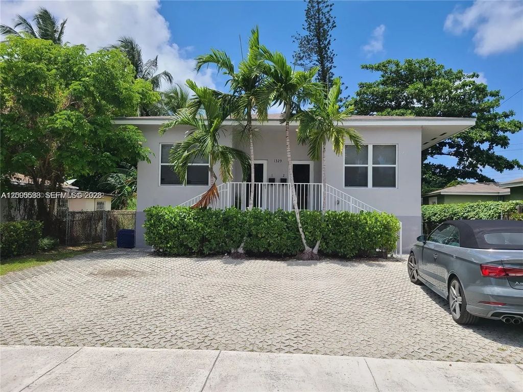 1329 Ne 110th Terrace, Miami