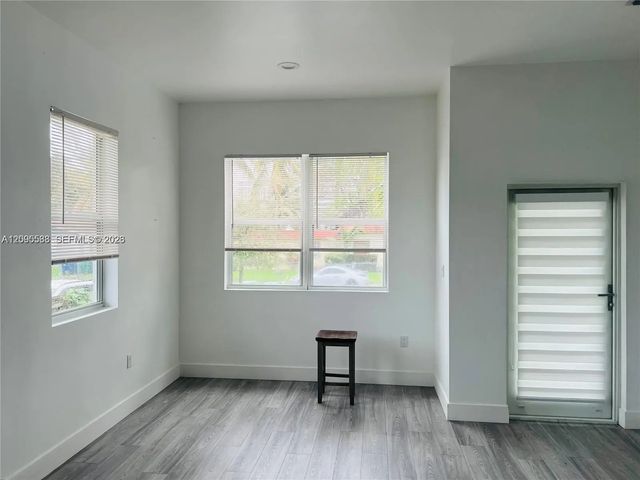3 of 13 - 1329 Ne 110th Terrace, Miami, FL