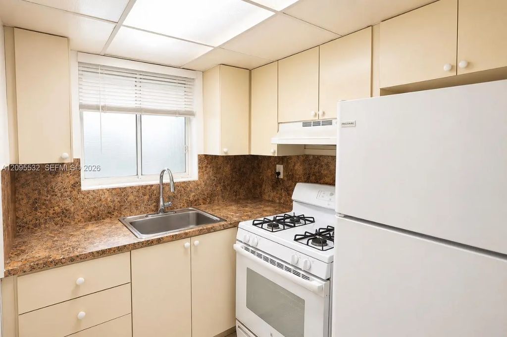 2799 E 4th Avenue #7, Hialeah