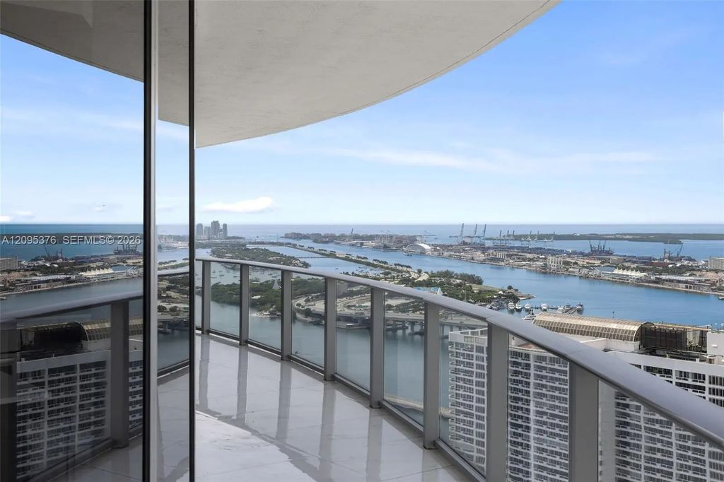 488 Ne 18th Street #4900, Miami