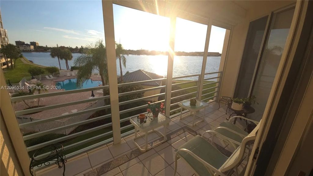 7974 Sailboat Key Boulevard #202, 
