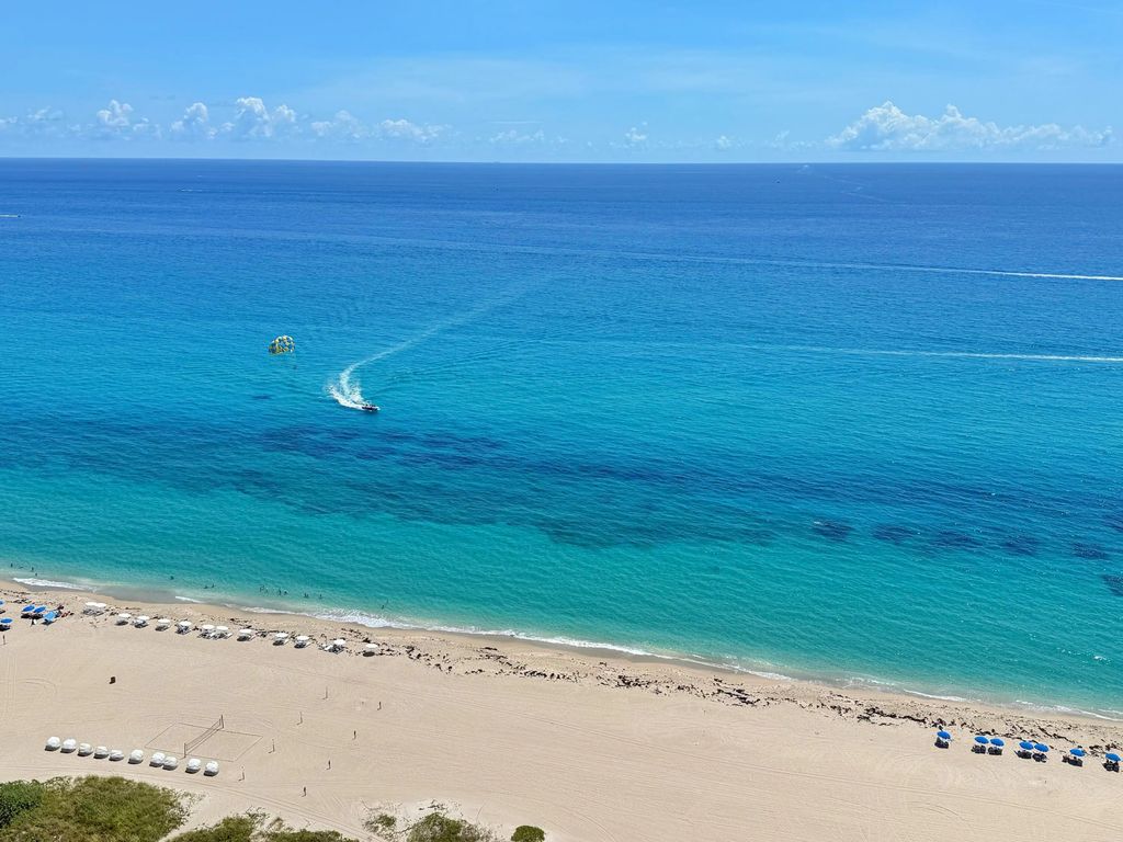 3000 N Ocean Drive #35-e, Singer Island