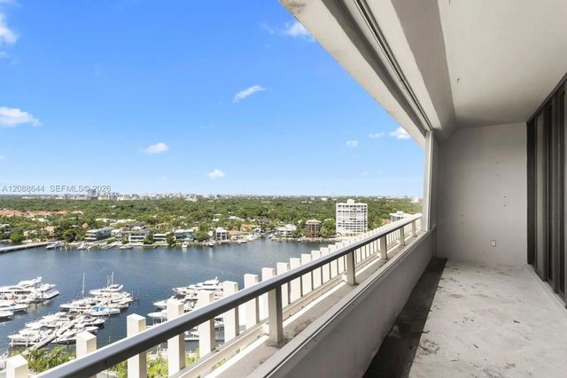 3 of 11 - 3 Grove Isle Drive #cph08, Miami, FL