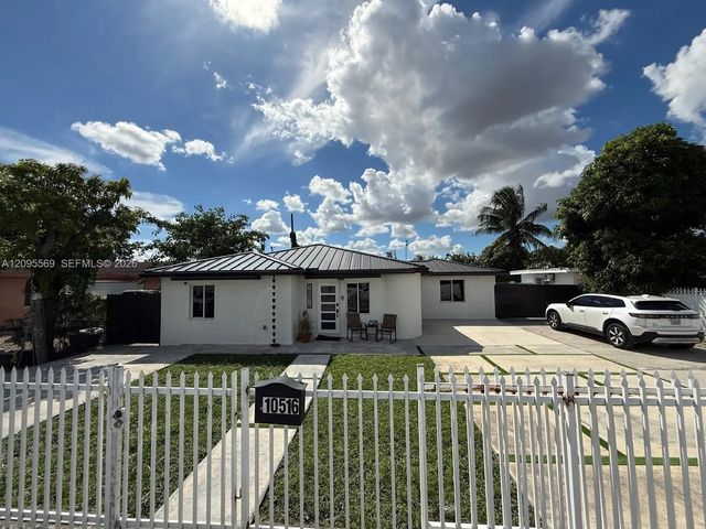 5 of 47 - 10516 Nw 36th Place, Miami, FL