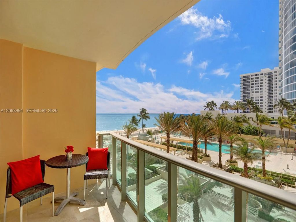 2501 S Ocean Drive #415 (available Now), Hollywood