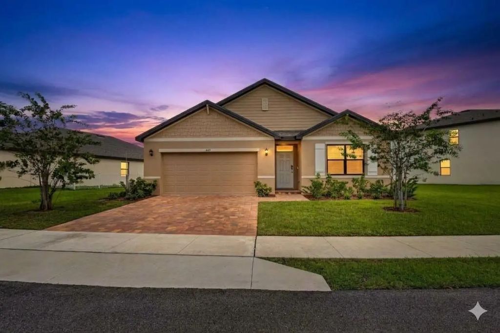 469 Seafoam Circle, Fort Pierce