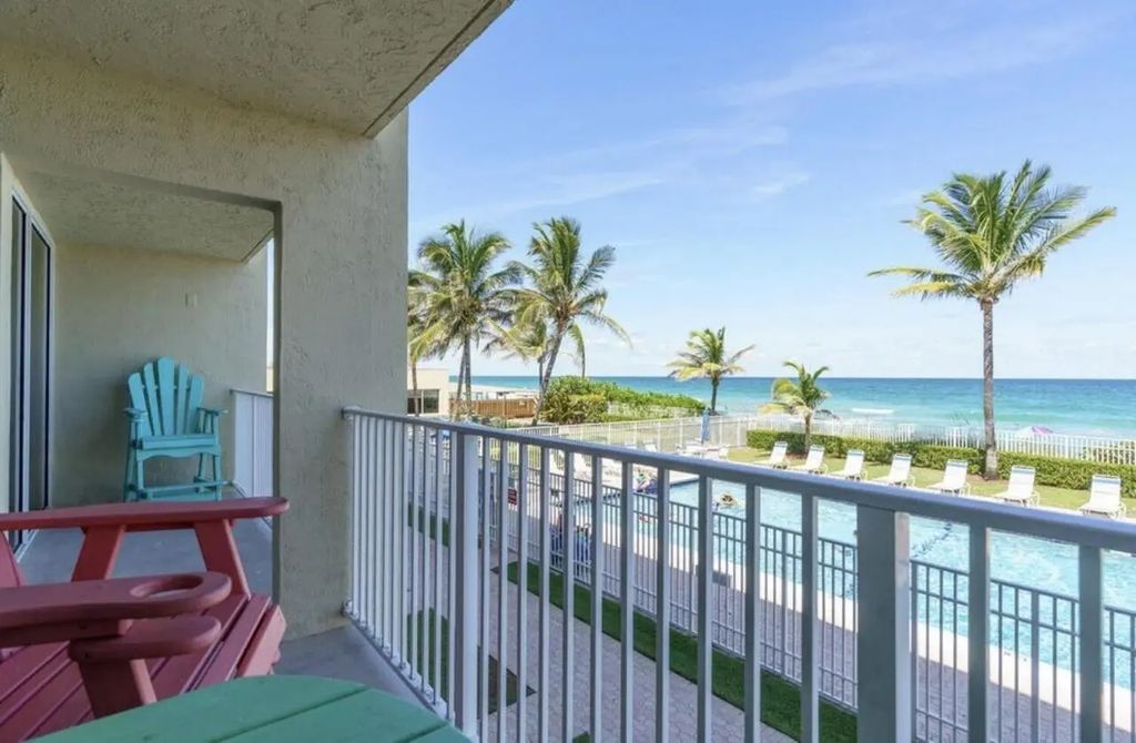9800 S Ocean Drive #205, Jensen Beach
