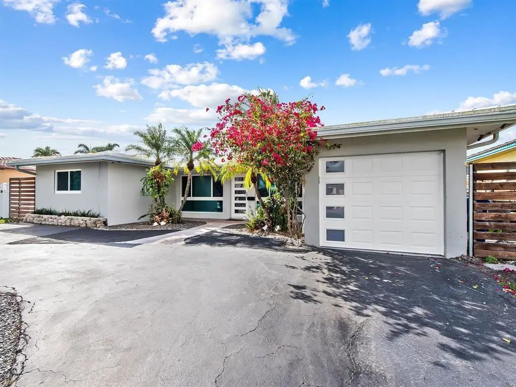 300 Se 10th Street, Pompano Beach