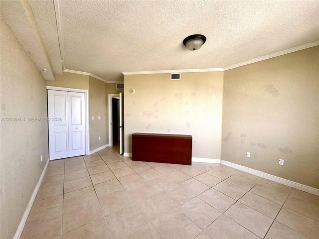 4 of 21 - 2301 Sw 27th Avenue #1500, Miami, FL