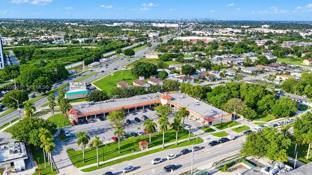 11601 Sw 216th Street #11611, Miami