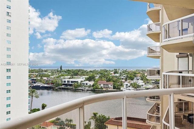 2 of 45 - 20191 E Country Club Drive #1102, Aventura, FL