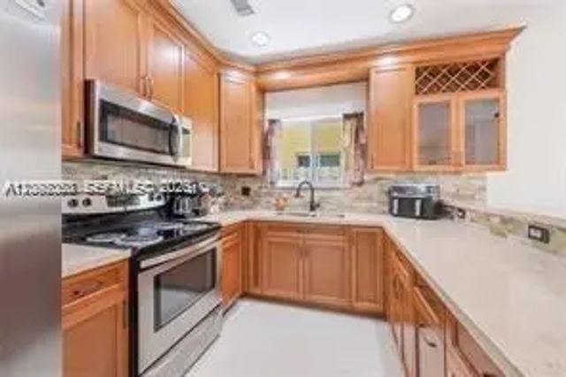 3 of 24 - 1175 Ne 41st Avenue, Homestead, FL