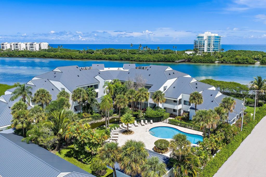 200 Waterway Road #105, Tequesta