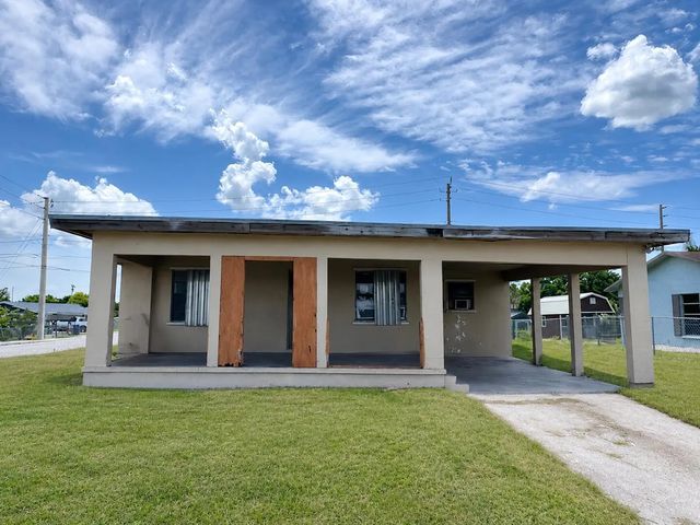 190 Sw 6th Avenue, South Bay