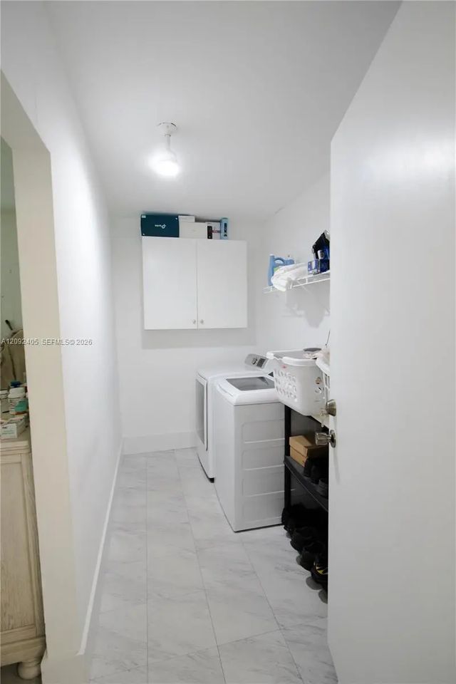 5 of 21 - 100 Se Eyerly Avenue, Port St. Lucie, FL