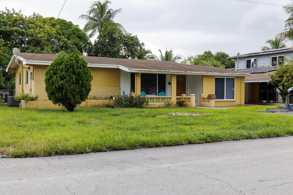 7654 Granada Boulevard, Miramar