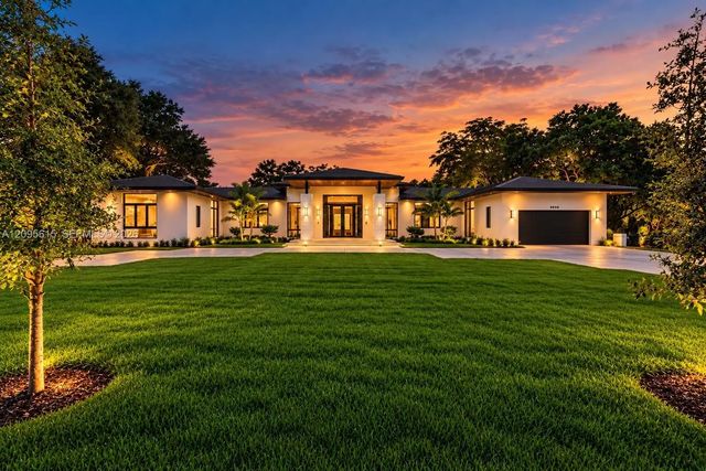 2 of 58 - 9999 Sw 87th Court, Miami, FL