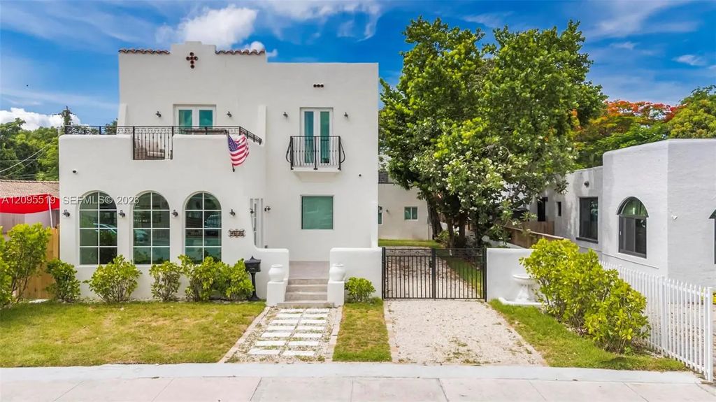 1636 Sw 9th Street, Miami