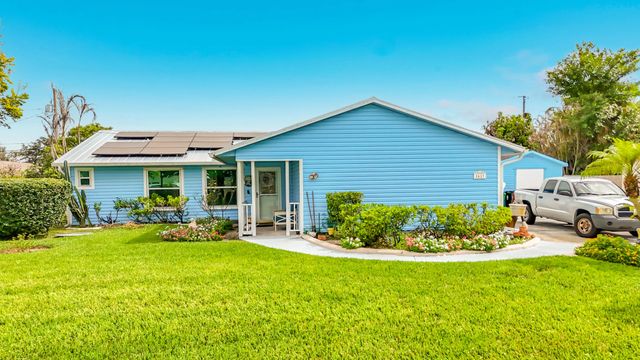 2 of 25 - 1615 Sw Alberca Lane, Port St. Lucie, FL