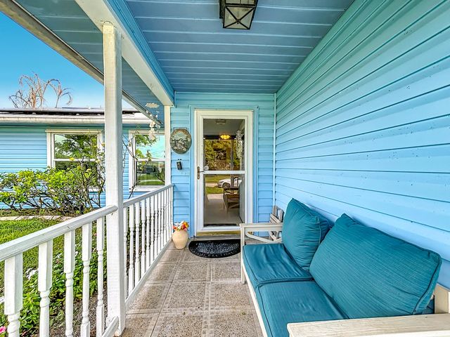 3 of 25 - 1615 Sw Alberca Lane, Port St. Lucie, FL