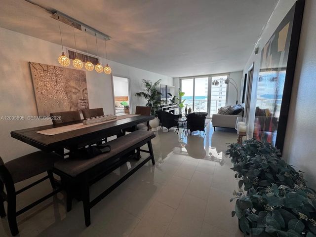 5 of 15 - 5701 Collins Avenue #912, Miami Beach, FL
