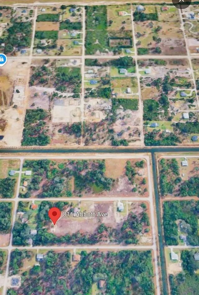 816 Abbott Avenue, Lehigh Acres