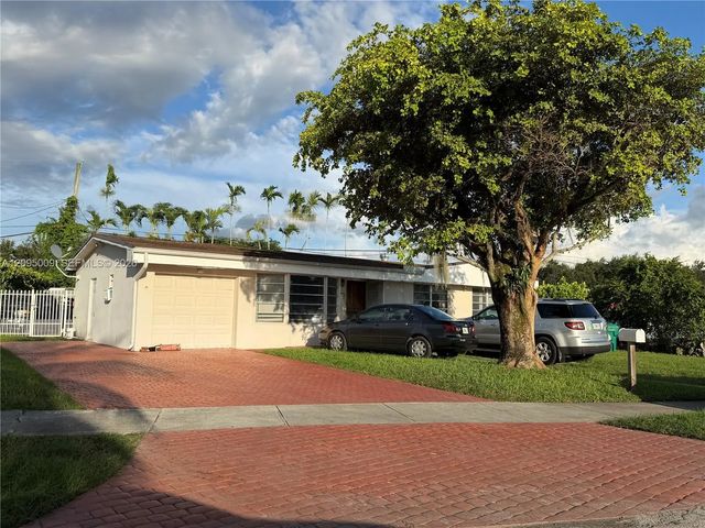1821 Sw 92nd Court, Miami