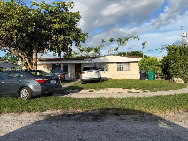 3 of 13 - 1821 Sw 92nd Court, Miami, FL