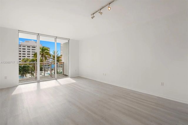 5 of 33 - 951 Brickell Avenue #1202, Miami, FL