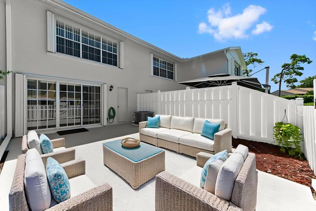 5 of 30 - 214 Foxtail Drive #f, Greenacres, FL