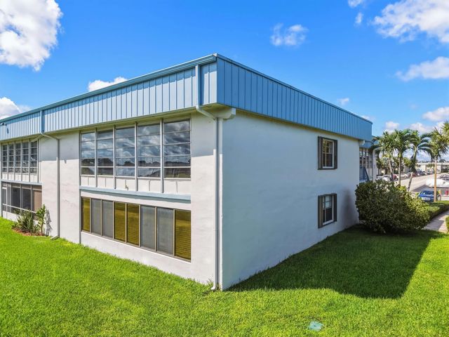 5 of 24 - 265 Capri F, Delray Beach, FL