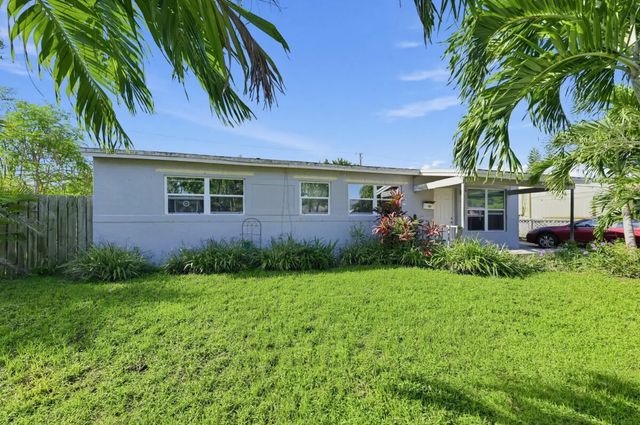 2 of 12 - 1209 W 26th Court, West Palm Beach, FL