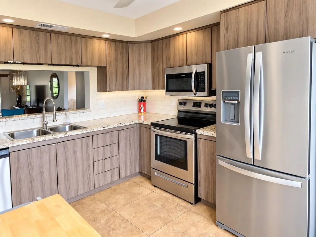 2301 Lucaya Lane #o4, Coconut Creek