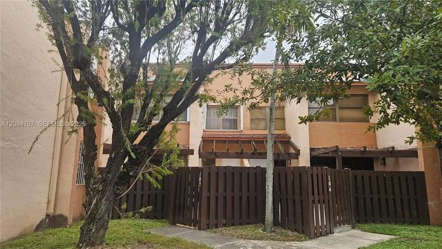 2 of 20 - 445 W Park Drive #102-4, Miami, FL