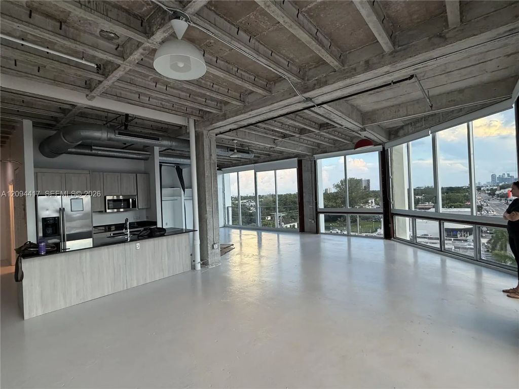 8101 Biscayne Boulevard #r-509, Miami