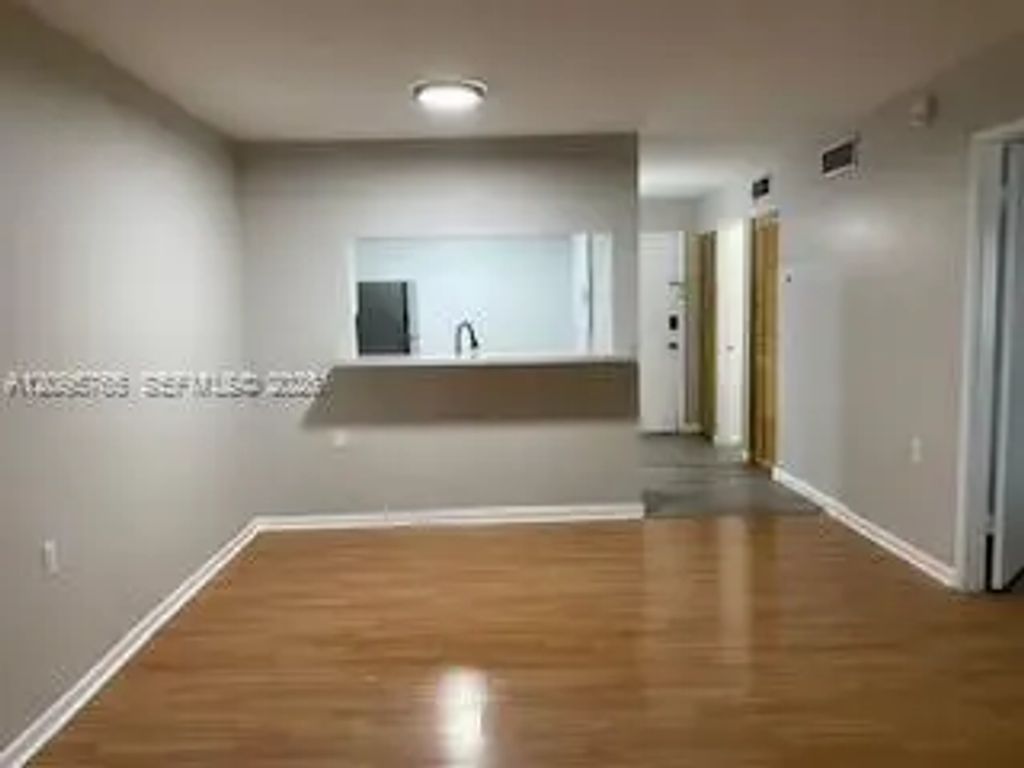 11293 Sw 88th Street #206m, Miami