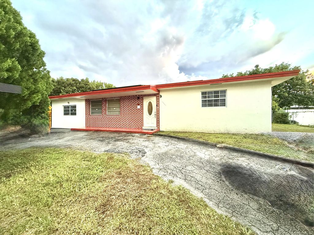 19031 Nw 12th Avenue, Miami Gardens