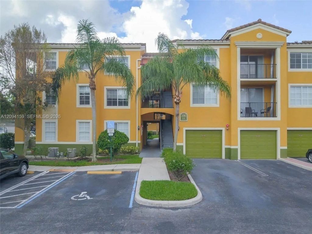 2080 W Preserve Way #303, Miramar