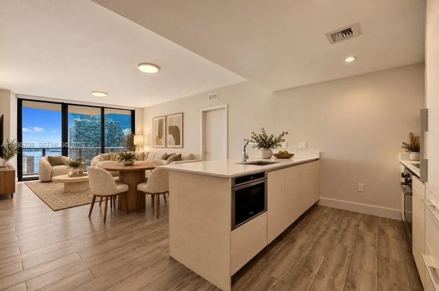 1300 S Miami Avenue #3502, Miami
