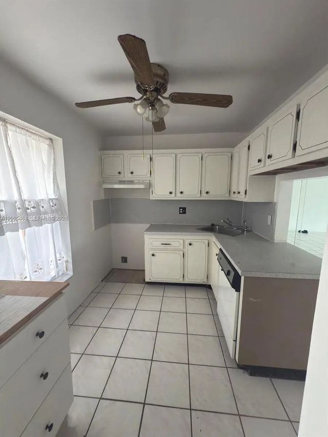 4 of 26 - 5800 Nw 64th Avenue #306, Tamarac, FL