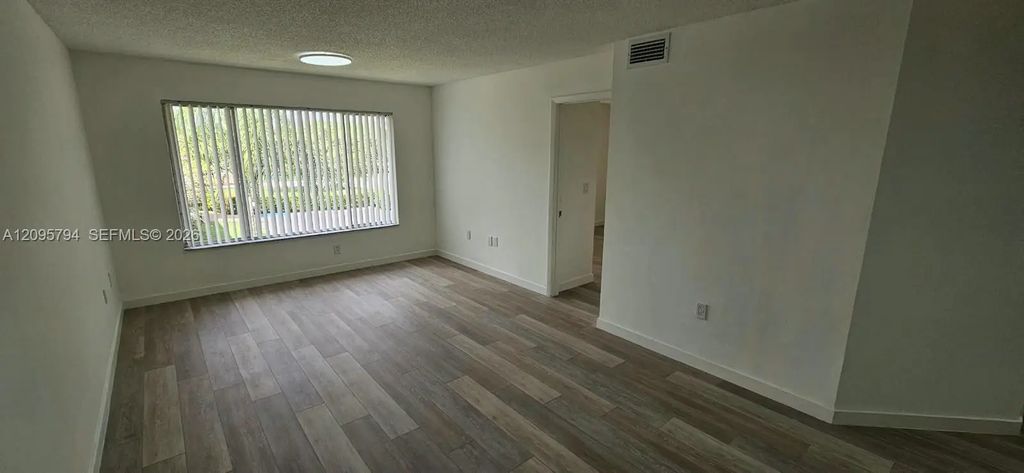 3282 Nw 103rd Terrace #205-a, Coral Springs